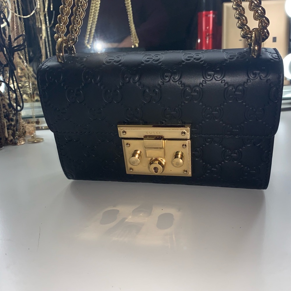 Slightly used padlock Small Gucci bag